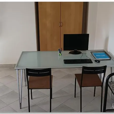 Pulcino Furioso Magenta Apartment Genoa