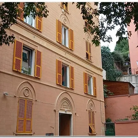 Pulcino Furioso Magenta Apartment Genoa