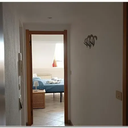 Pulcino Furioso Magenta Apartment *